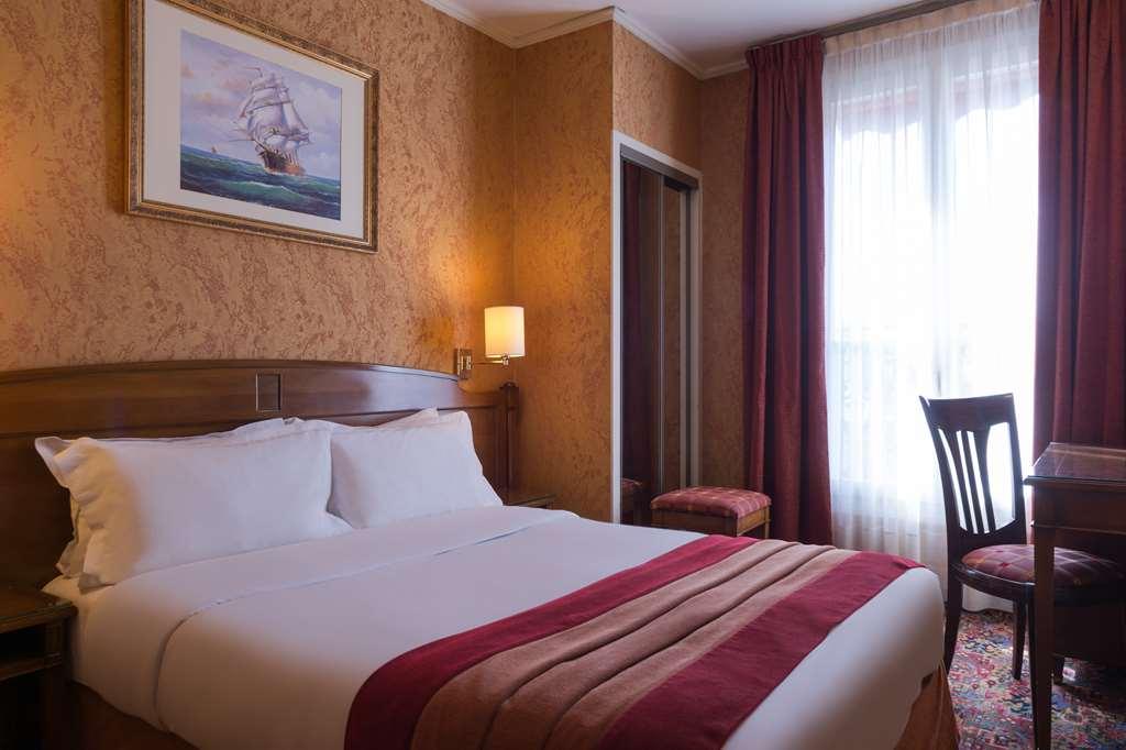 Paix Republique Parigi