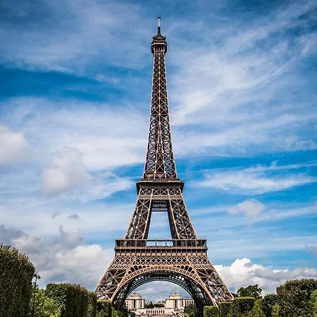 The Originals Paix Republique Hotel Parigi