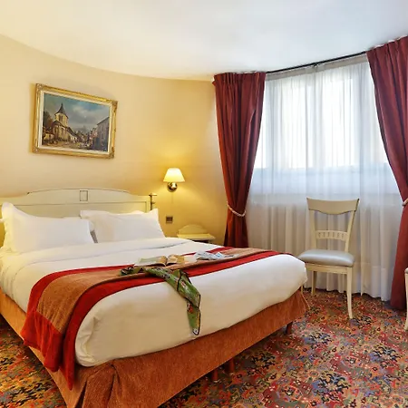 The Originals Paix Republique Hotel Parigi